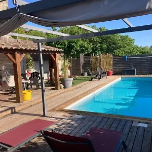  Hébergement de vacances Le Cyprès